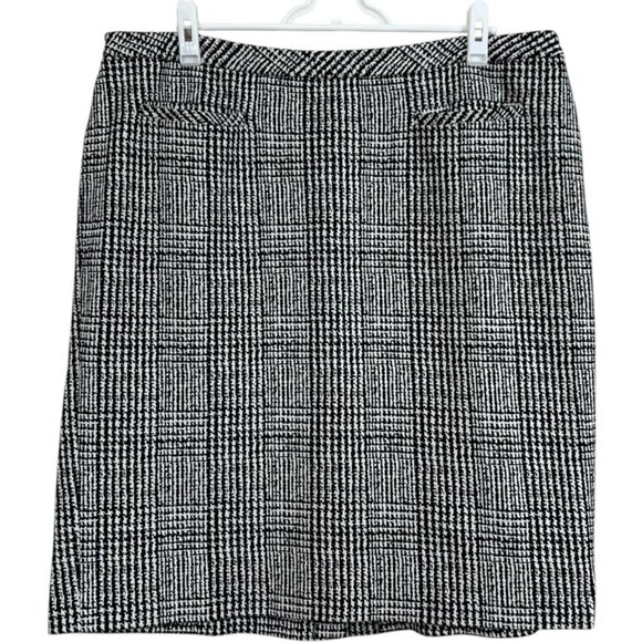 Talbot's Woman's Size 16W Abstract Houndstooth Skirt Single Vented Black White - Picture 1 of 6